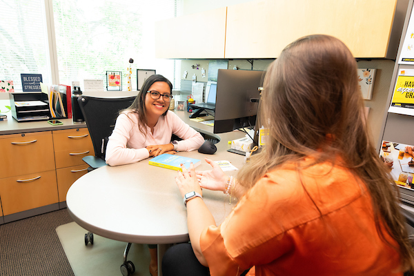 Career Coach meeting with a student