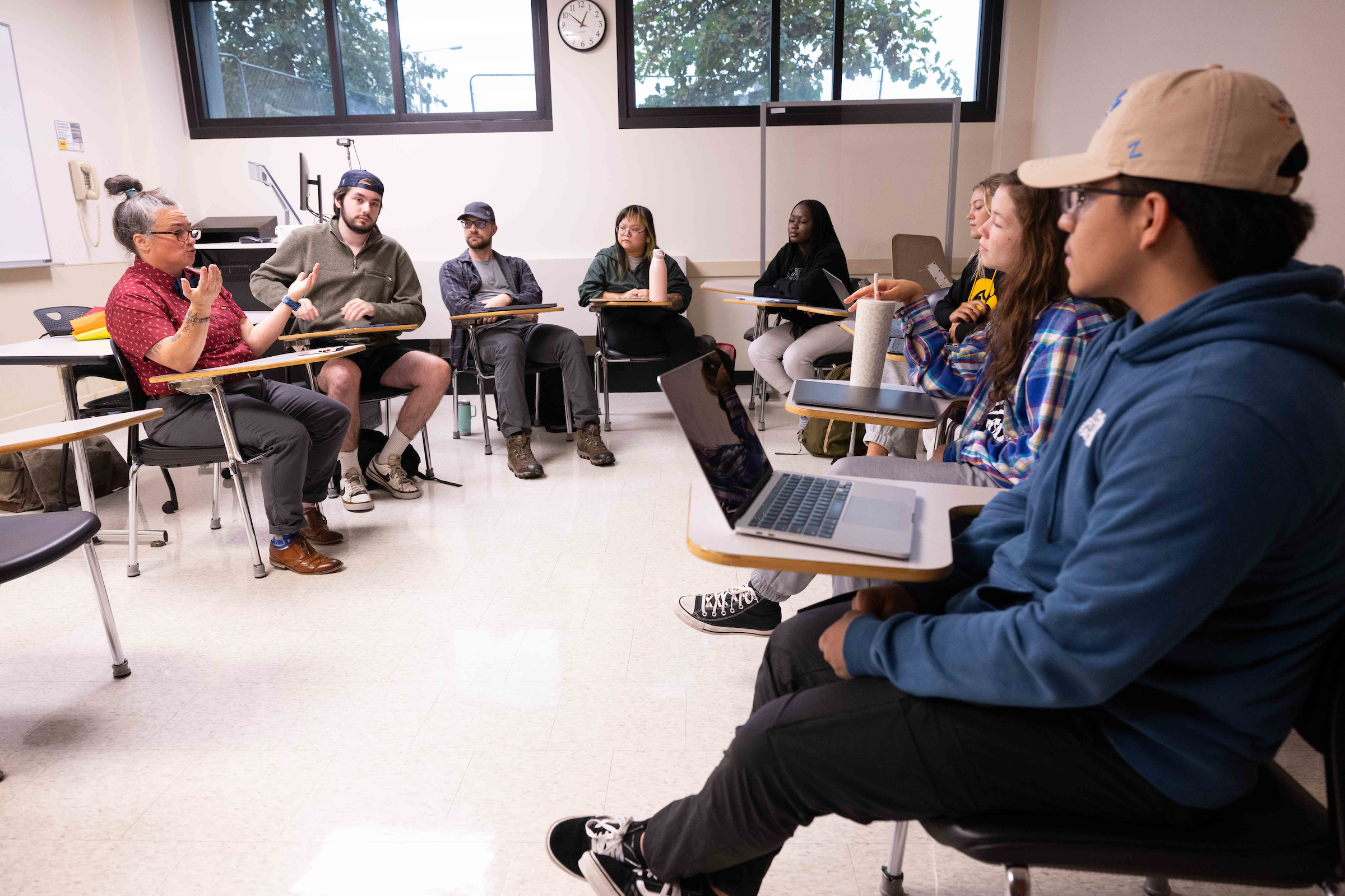 Brenda Linley teaches the Leading from the Margins Class in EPB.