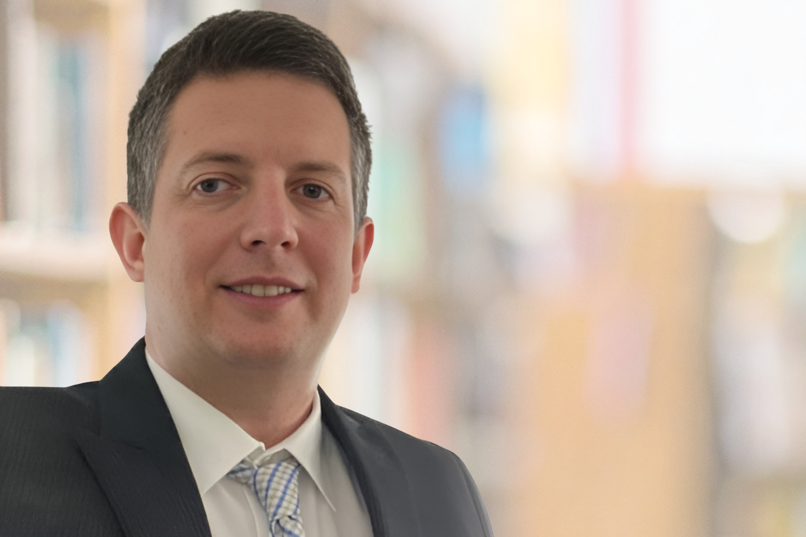 Portrait photo of Dr. Matthew Shadle