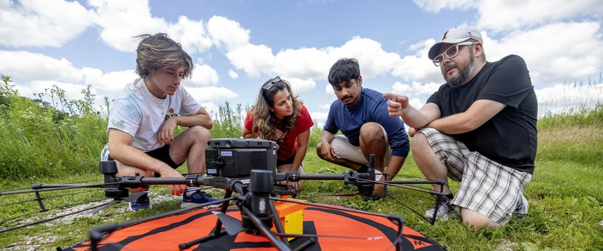 Students learning from an instructor during the Edge of Space Academy