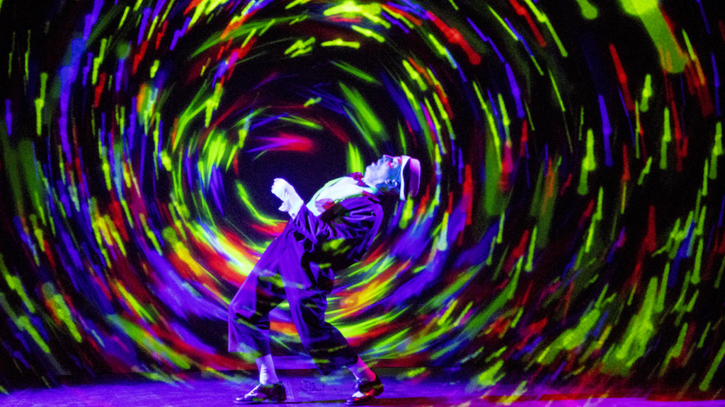 Media Clown performance